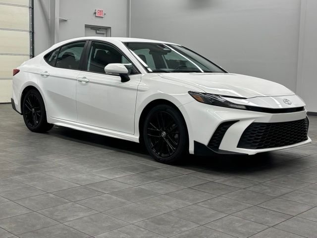 Used 2025 White Toyota SE image 1