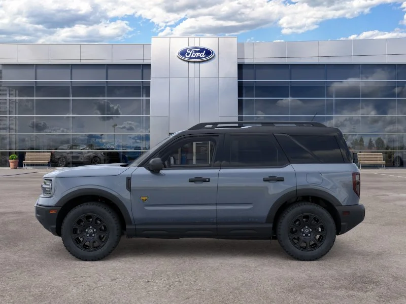 New 2026 Azure Gray Metallic Tri-Coat Ford Badlands image 4
