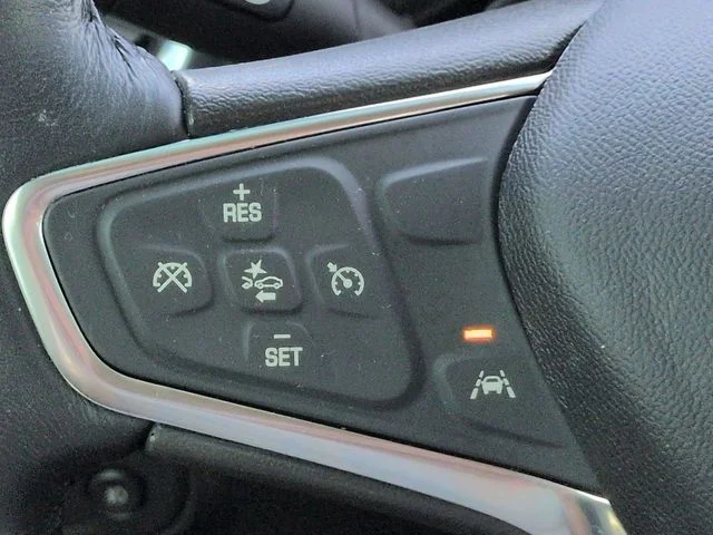 Used 2021 White Chevrolet Premier image 24