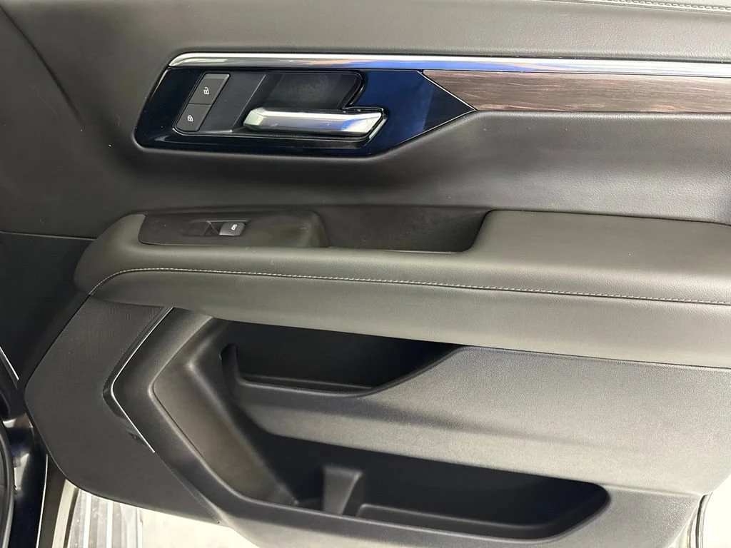 2026 Chevrolet Tahoe LS - Photo 18