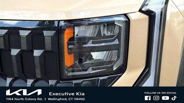 New 2027 Terrain Brown Kia X-Line S image 7