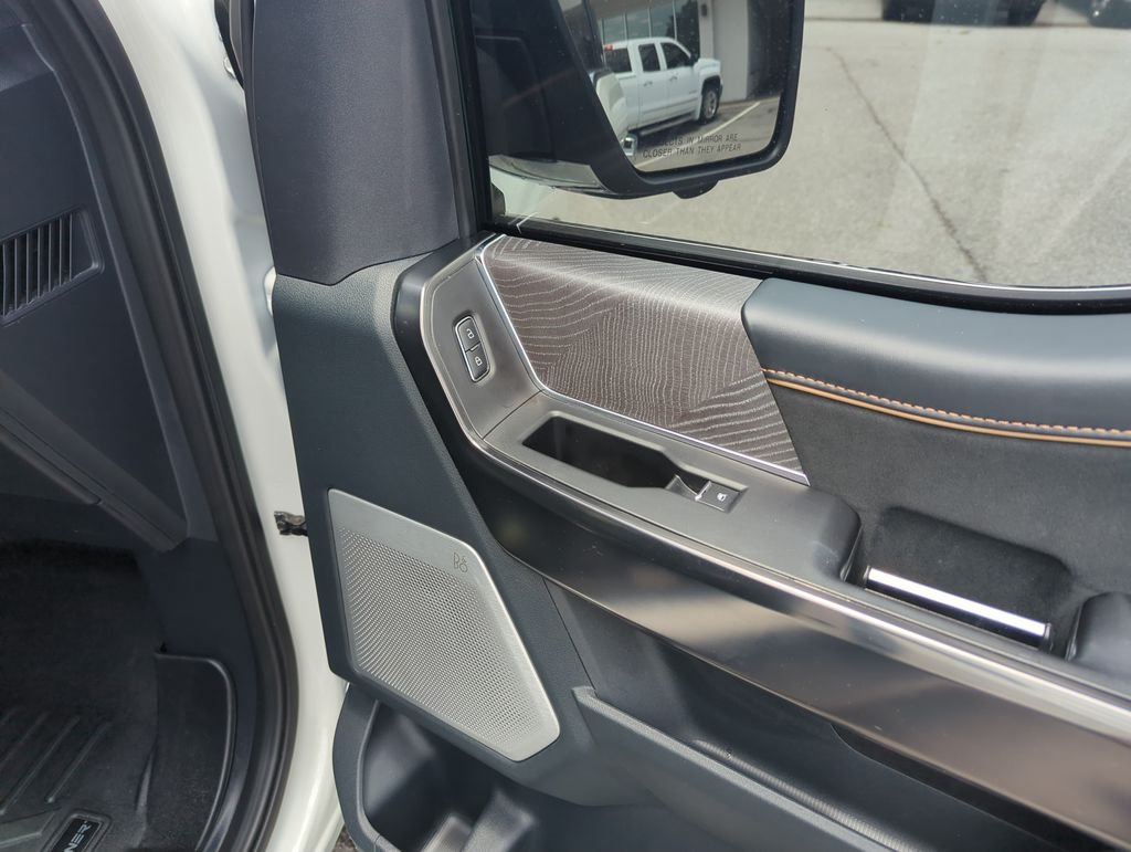 Used 2021 White Ford Platinum image 32
