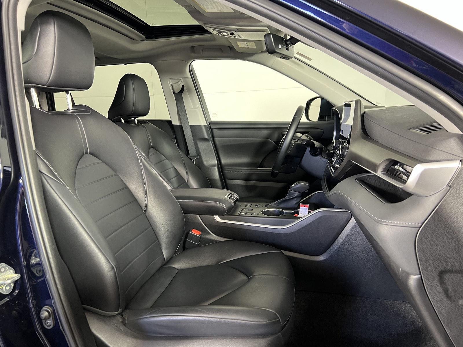 Used 2023 Blueprint Toyota XLE image 38