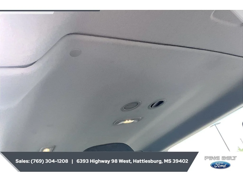2023 Ford Transit Passenger Van XLT - Photo 16