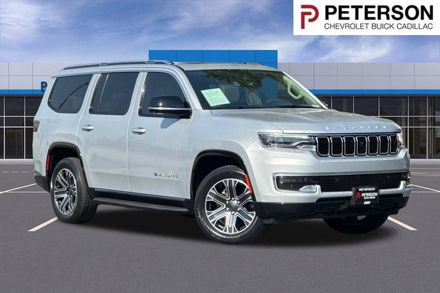 2023 Jeep Wagoneer Base