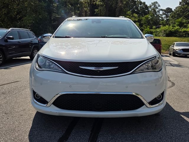 Used 2018 White Chrysler Limited image 2