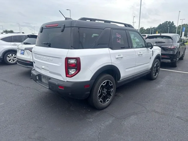 Used 2025 White Ford Outer Banks image 4