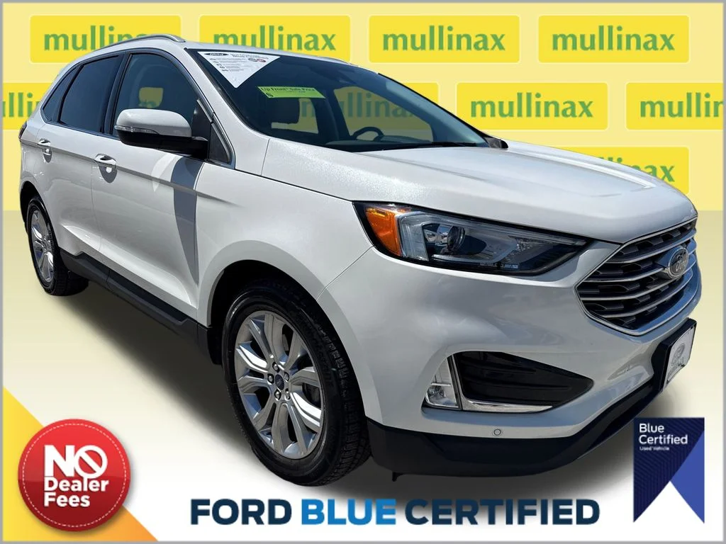 2020 Ford Edge Titanium's photo