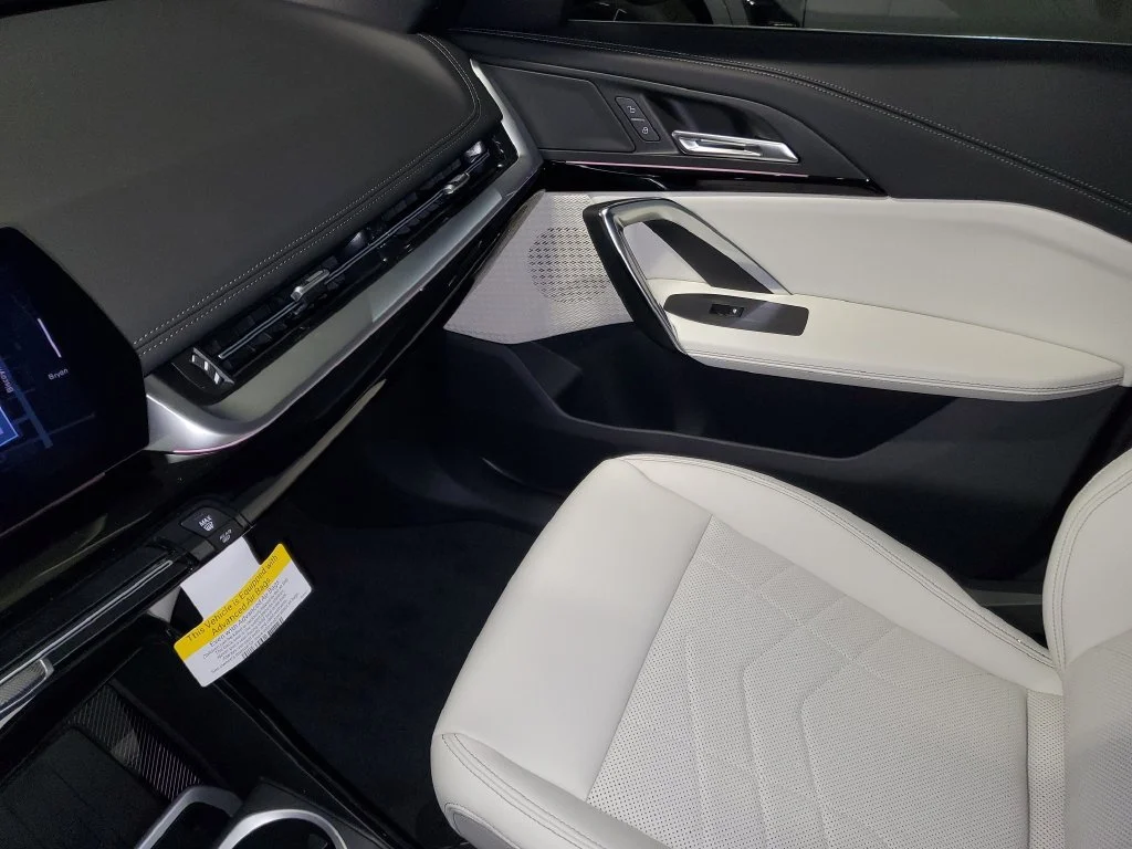 New 2027 Black BMW xDrive28i image 20
