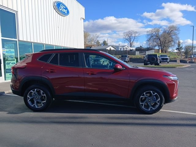 Used 2025 Chevrolet Trax LT with VIN KL77LHEP7SC178853 for sale in Madras, OR