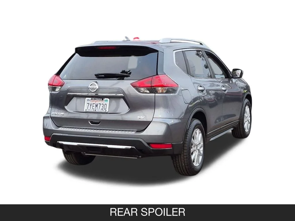 Used 2017 Gray Nissan SV image 9