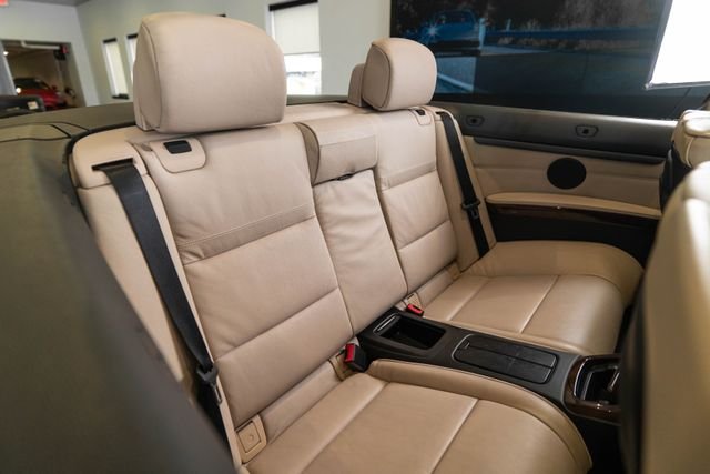 Used 2012 White BMW 335i image 31