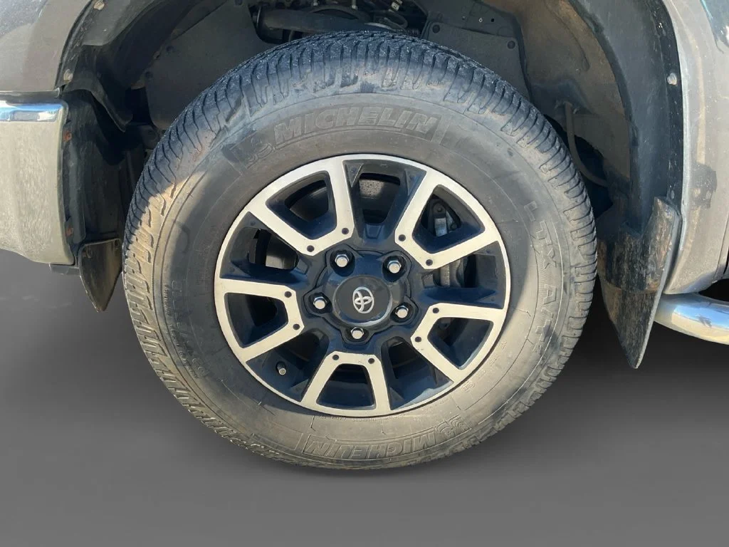 Used 2018 Gray Toyota Limited image 11