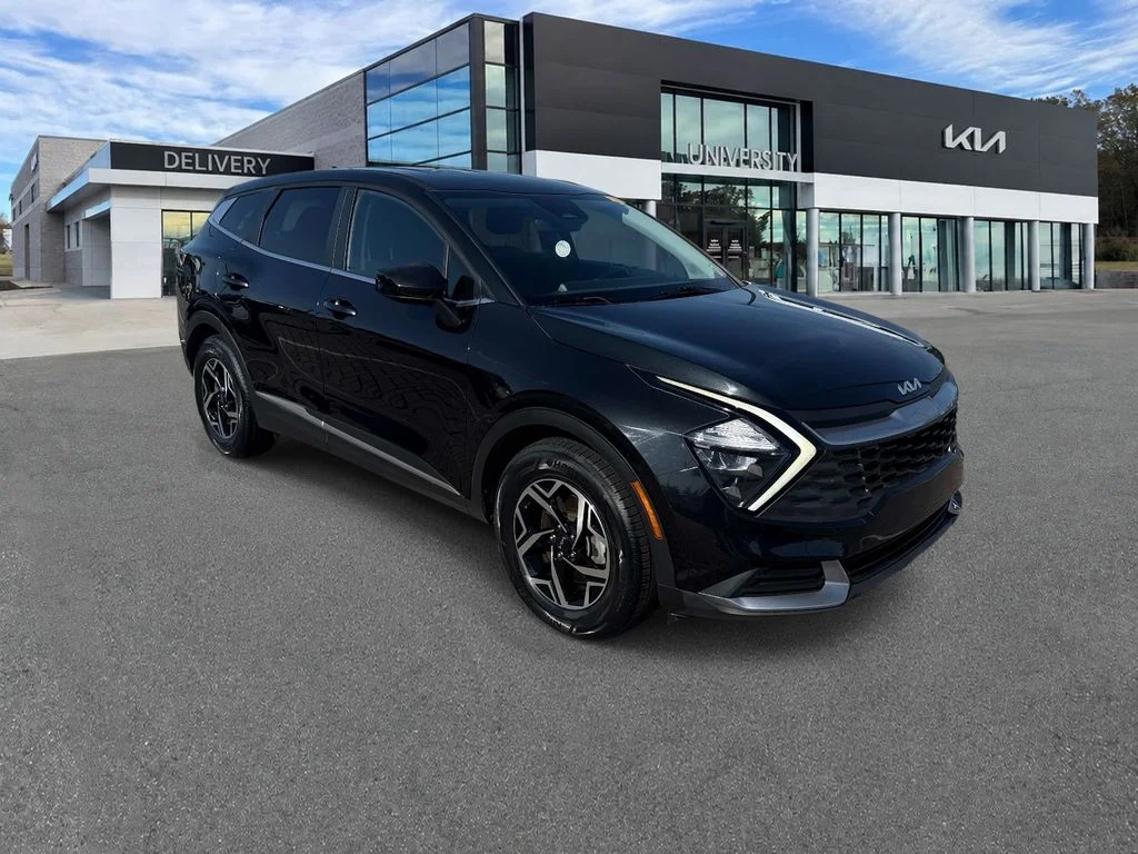 Used 2023 Black Kia LX image 1