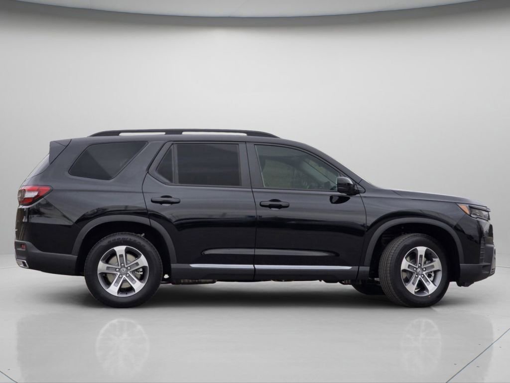 New 2026 Crystal Black Pearl Honda EX-L image 9