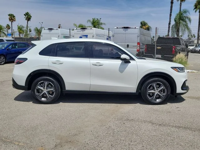 Used 2023 Platinum White Pearl Honda EX-L image 30