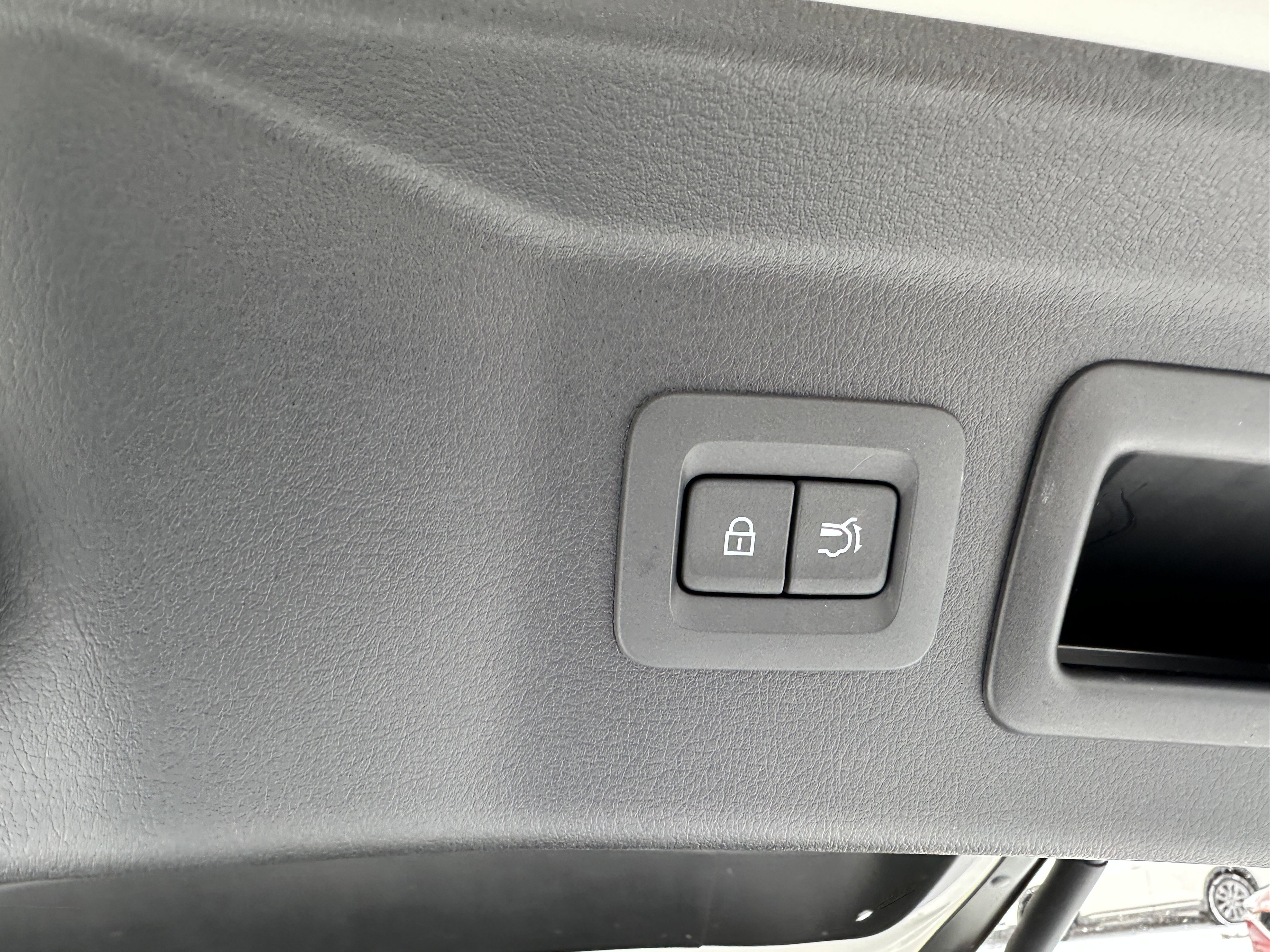 Used 2025 Rhodium White Premium Mazda Premium image 20