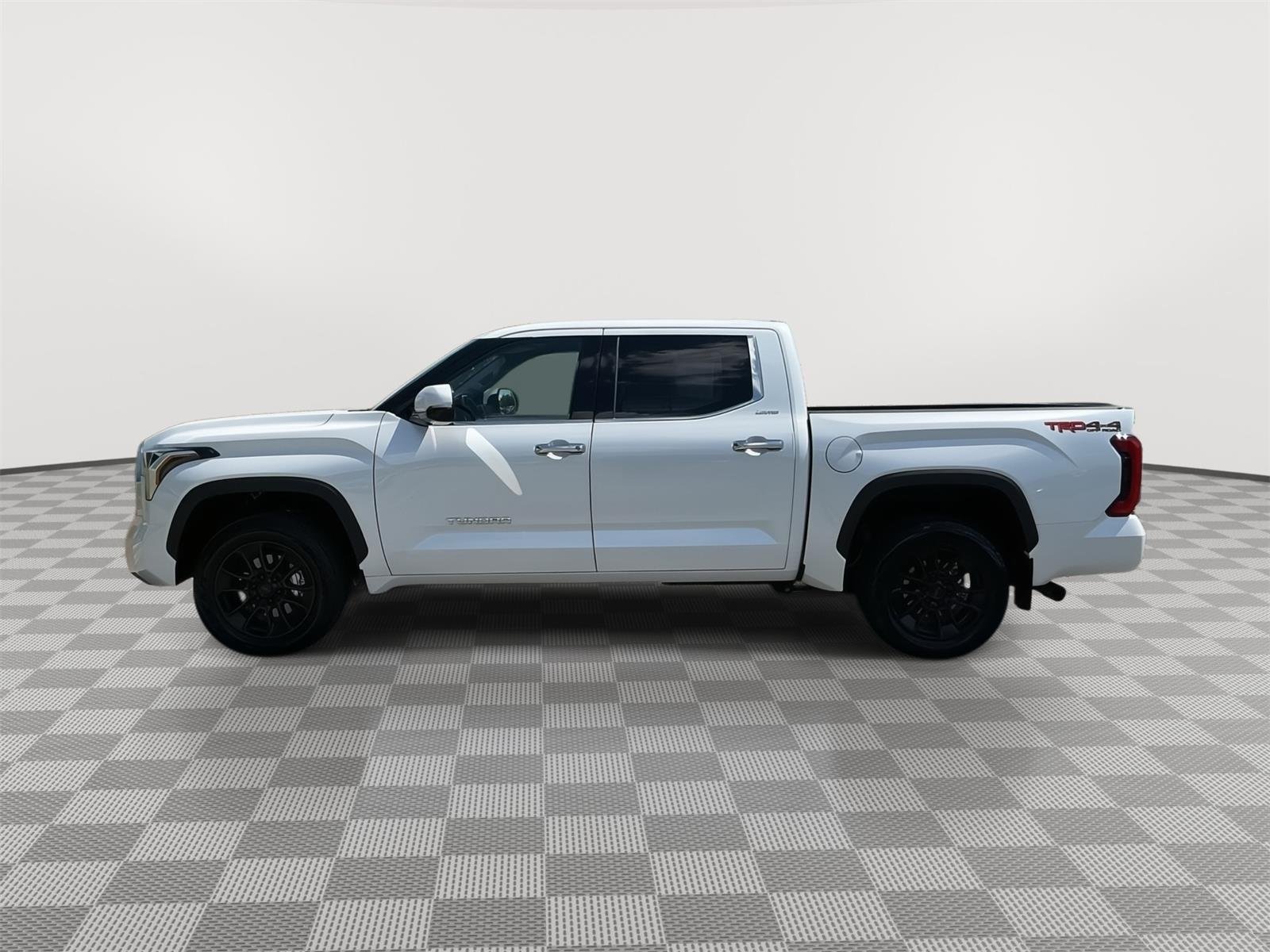 Used 2023 Wind Chill Pearl Toyota Limited image 22