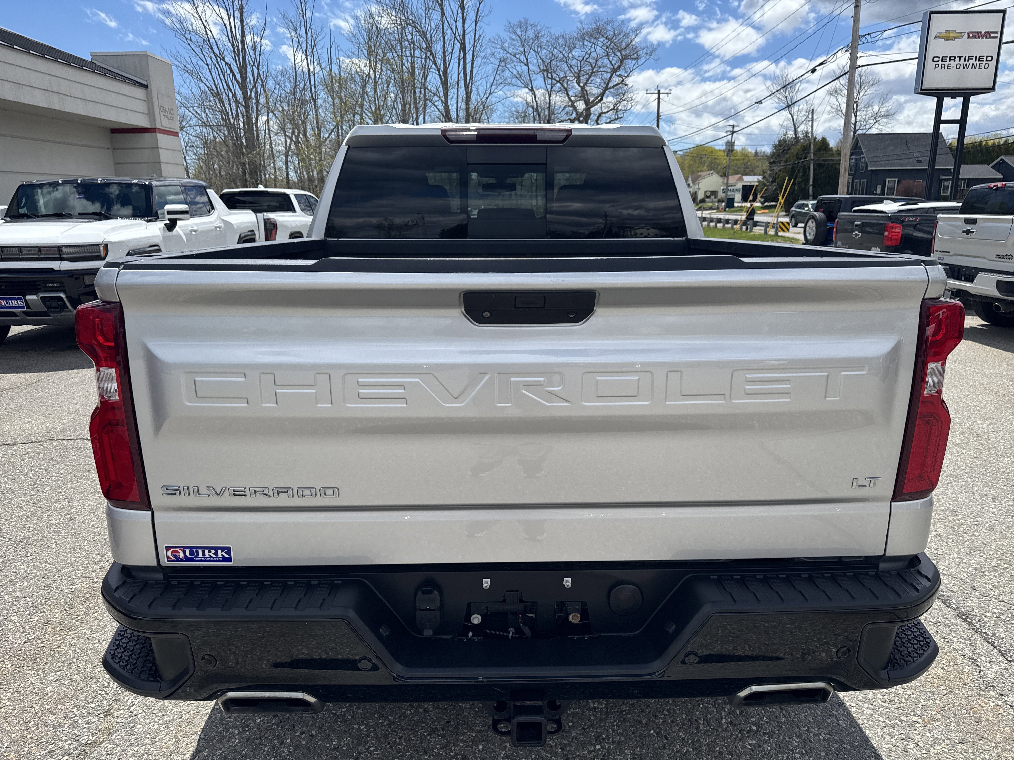 Used 2019 Silver Ice Metallic Chevrolet LT Trail Boss image 6