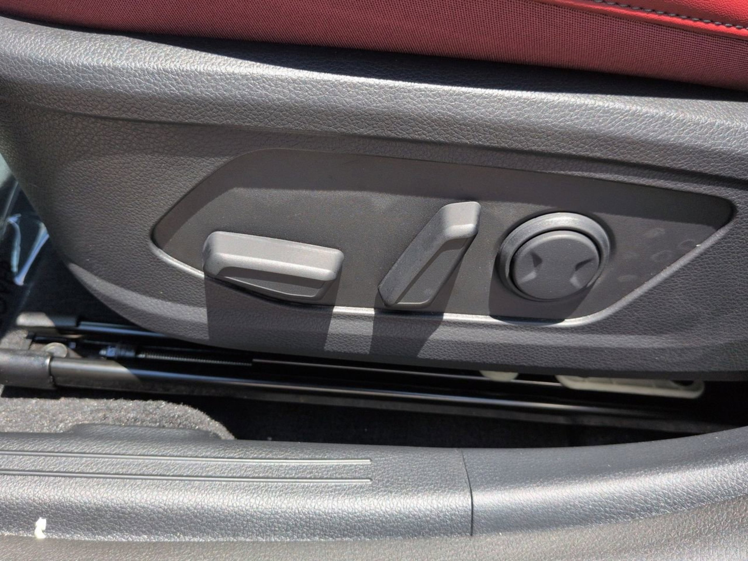 New 2026 Aurora Black Pearl Kia GT-Line image 37