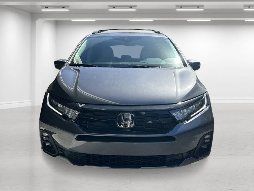 New 2027 Modern Steel Metallic Honda Touring image 9