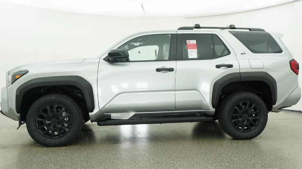 New 2026 Cutting Edge Toyota SR5 image 17