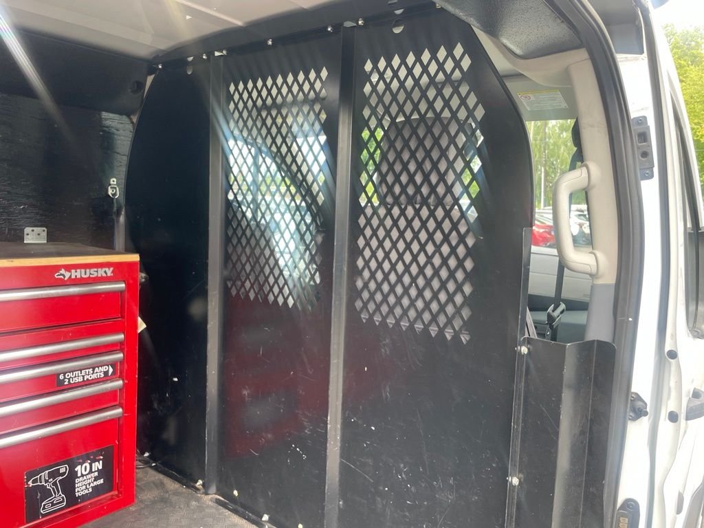 Used 2019 Oxford White Ford Base image 11