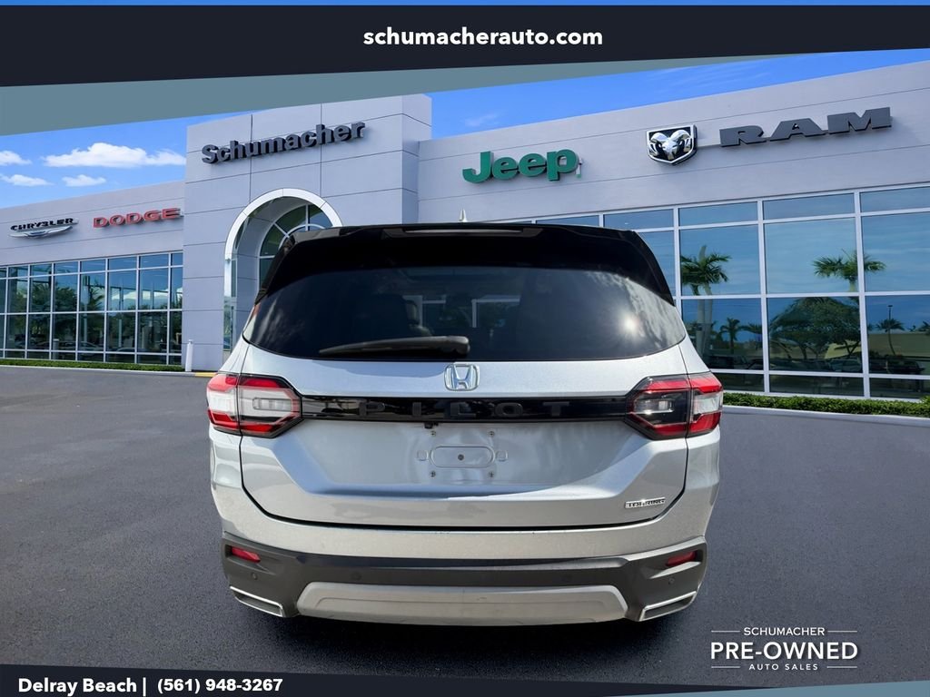 Used 2023 Silver Honda Touring image 6