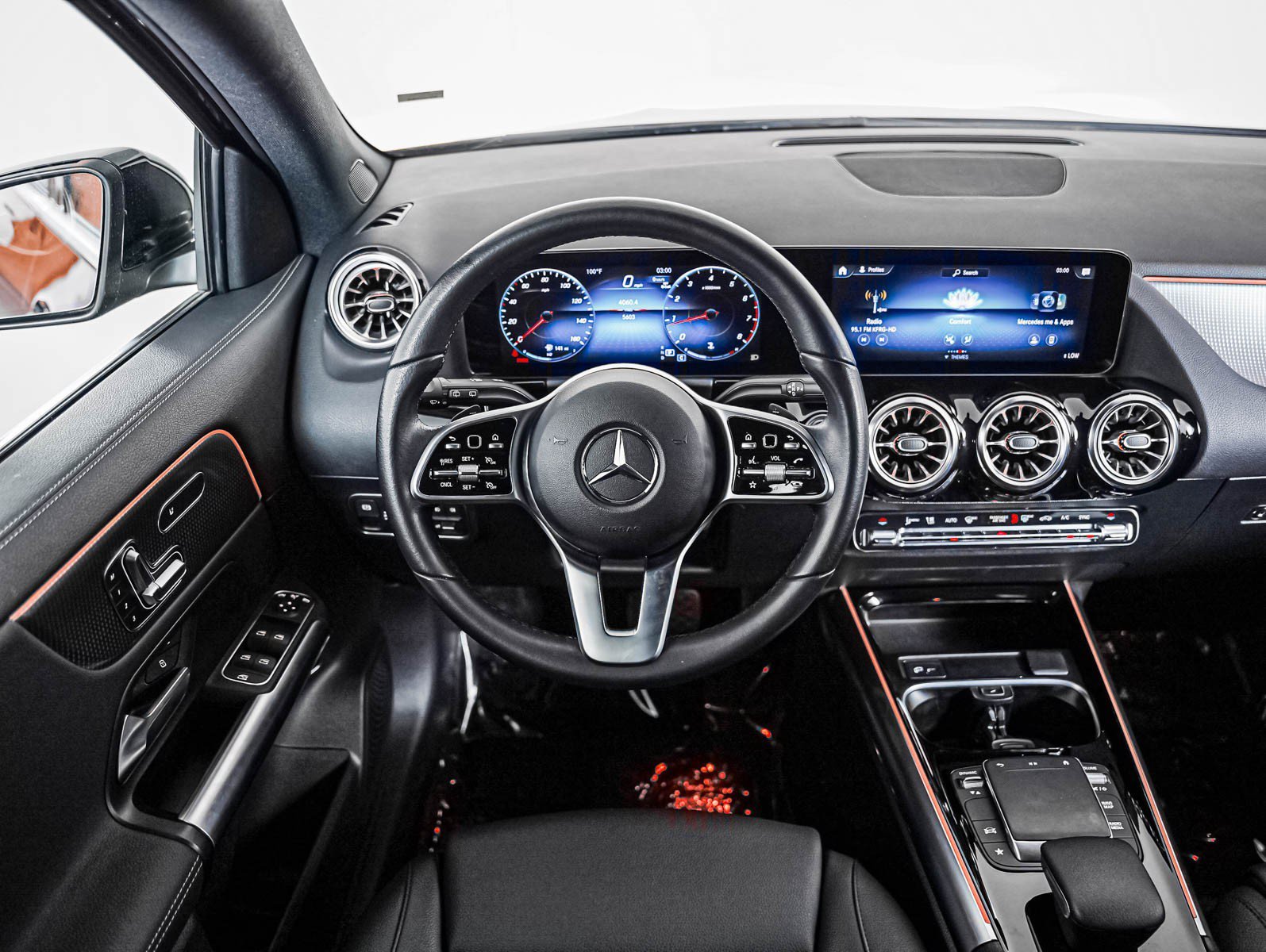 Certified Used 2023 Night Black Mercedes-Benz GLA 250 SUV image 11