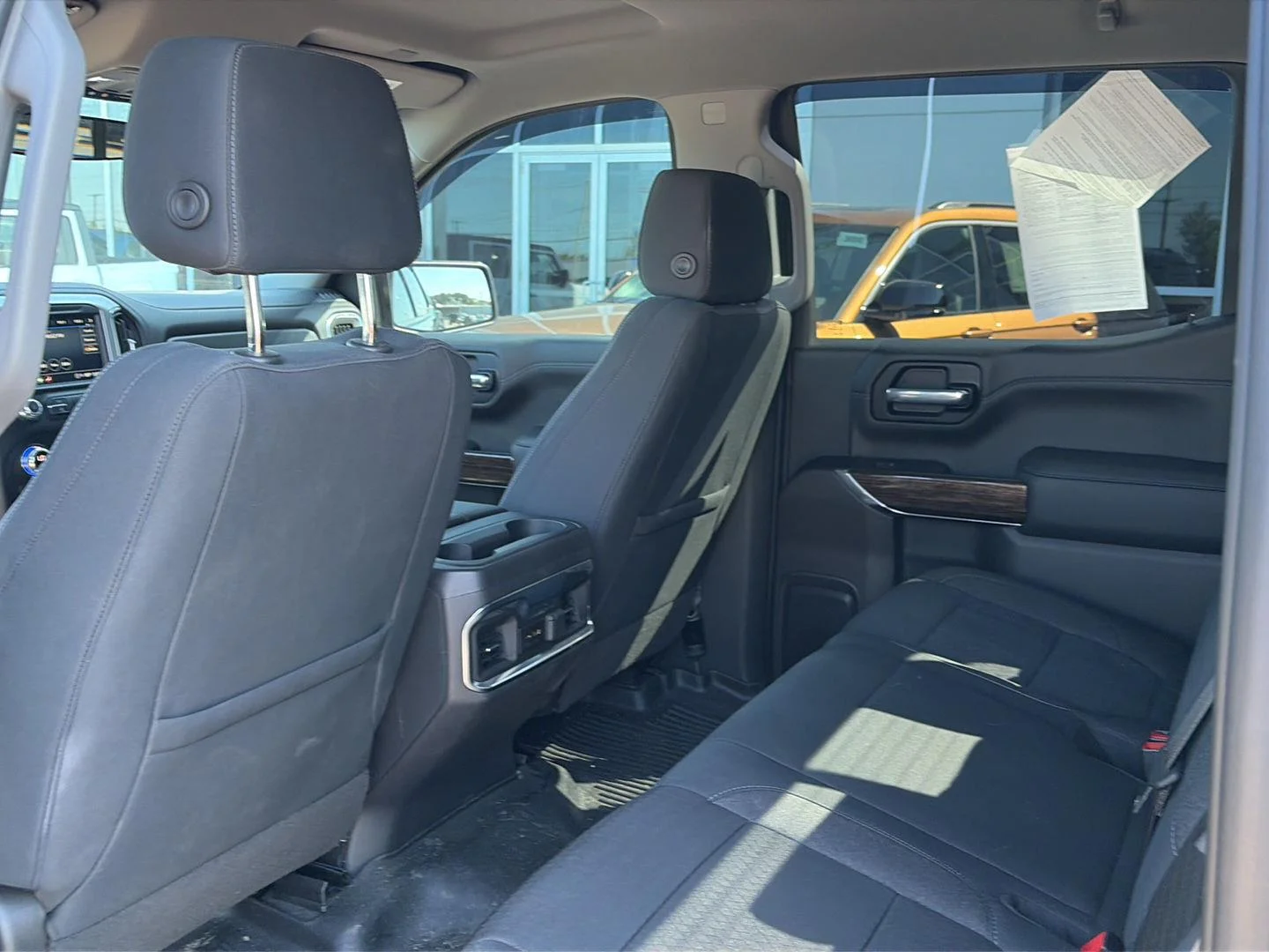 Used 2021 Pacific Blue Metallic GMC Elevation image 6