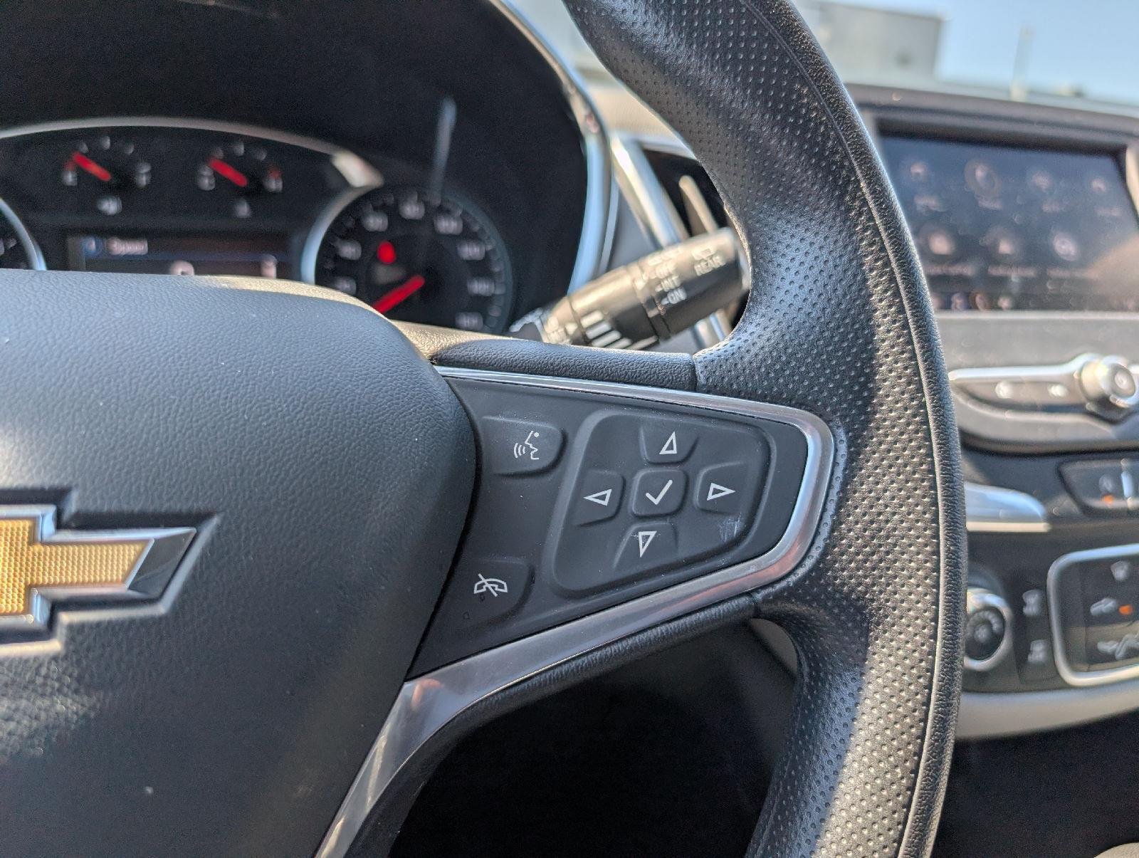 Used 2023 Summit White Chevrolet LS image 17