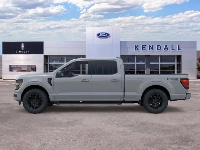 New 2026 Avalanche Ford XLT image 3