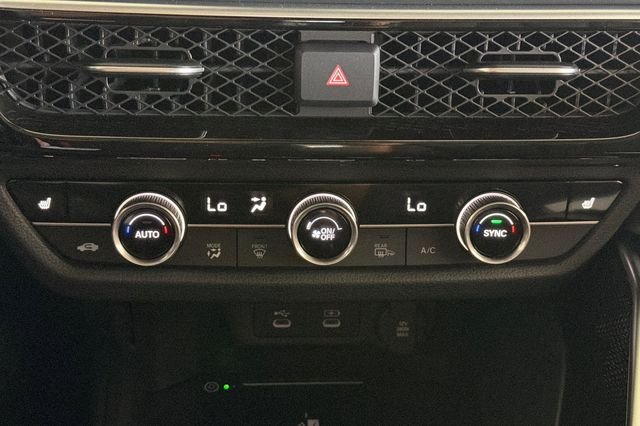 New 2026 Platinum White Pearl Acura Base image 17