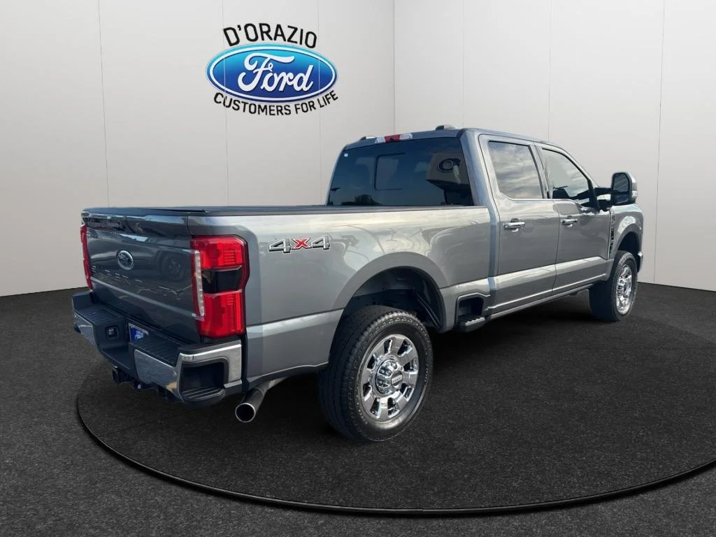 Used 2024 Gray Ford LARIAT image 6