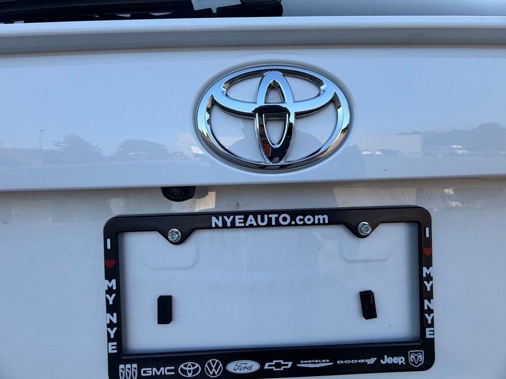 Used 2025 Ice Toyota XLE image 45