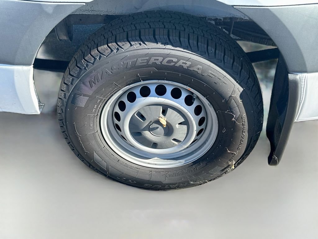 Used 2020 White Freightliner Base image 30