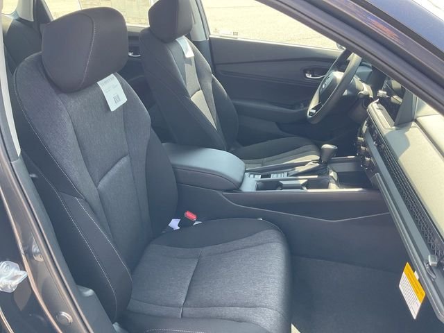 New 2026 Meteorite Gray Metallic Honda SE image 32