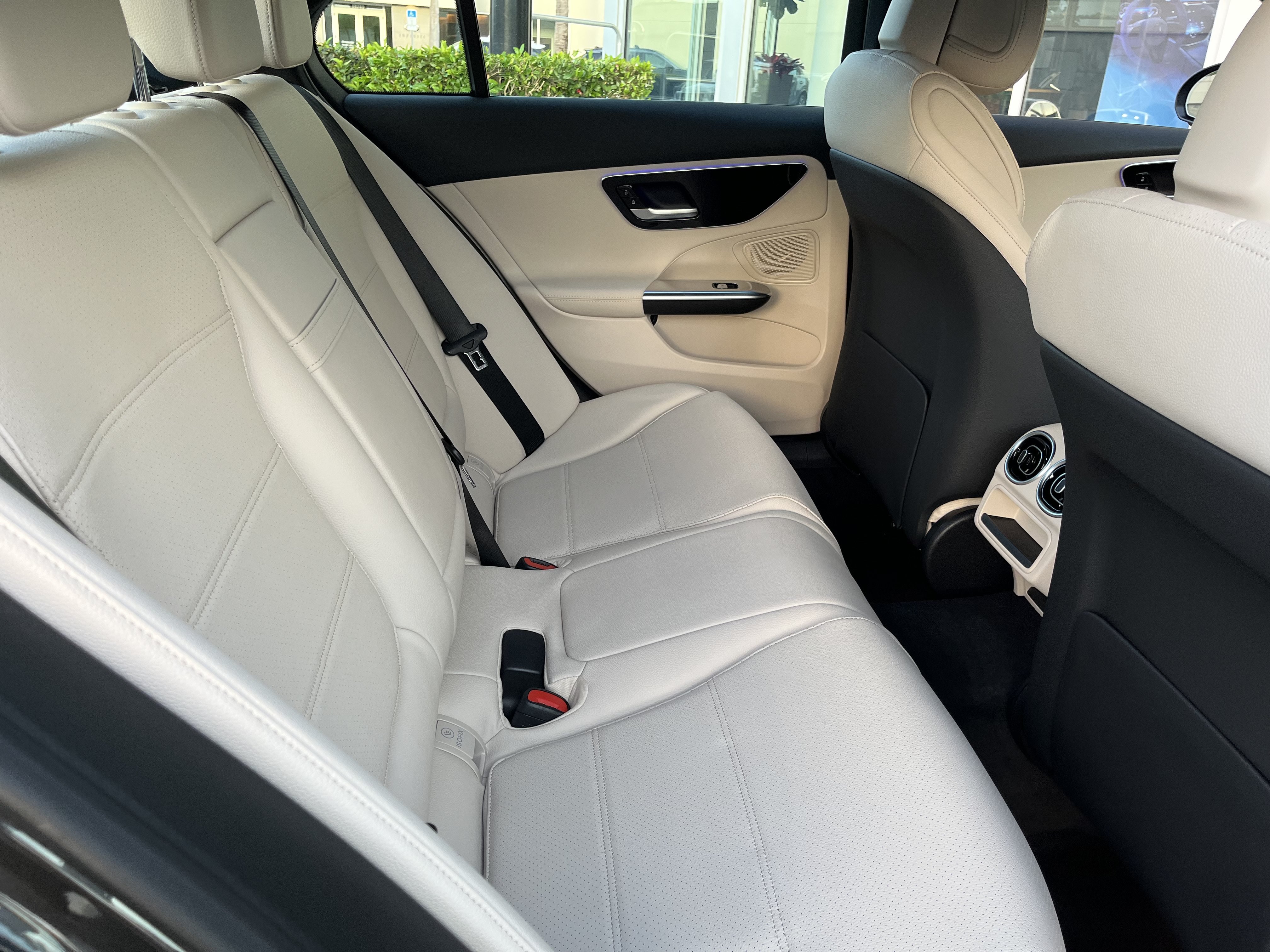 New 2026 GRAPHTIE GREY Mercedes-Benz C 300 image 20