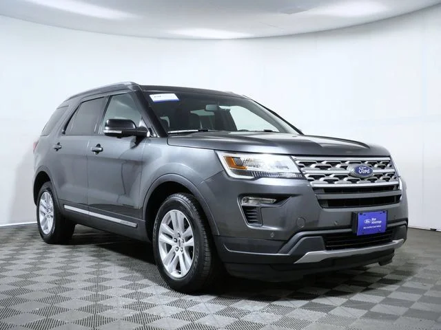 Certified Used 2018 Gray Ford XLT image 1