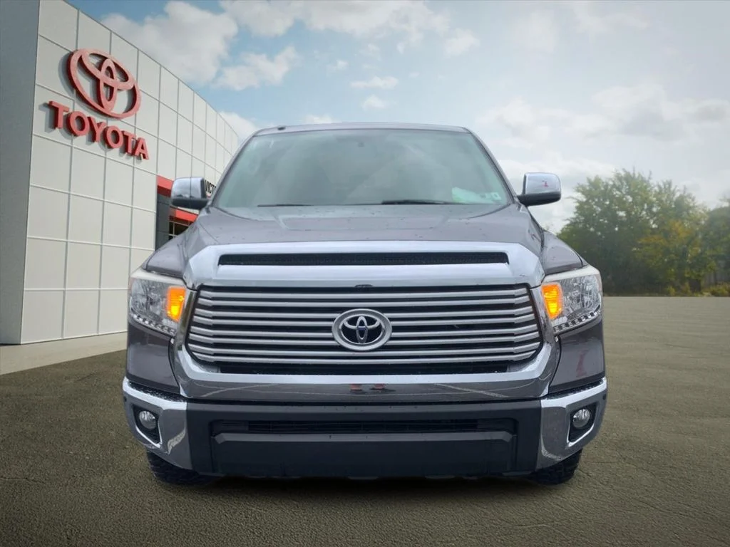 Used 2017 Gray Toyota Limited image 8