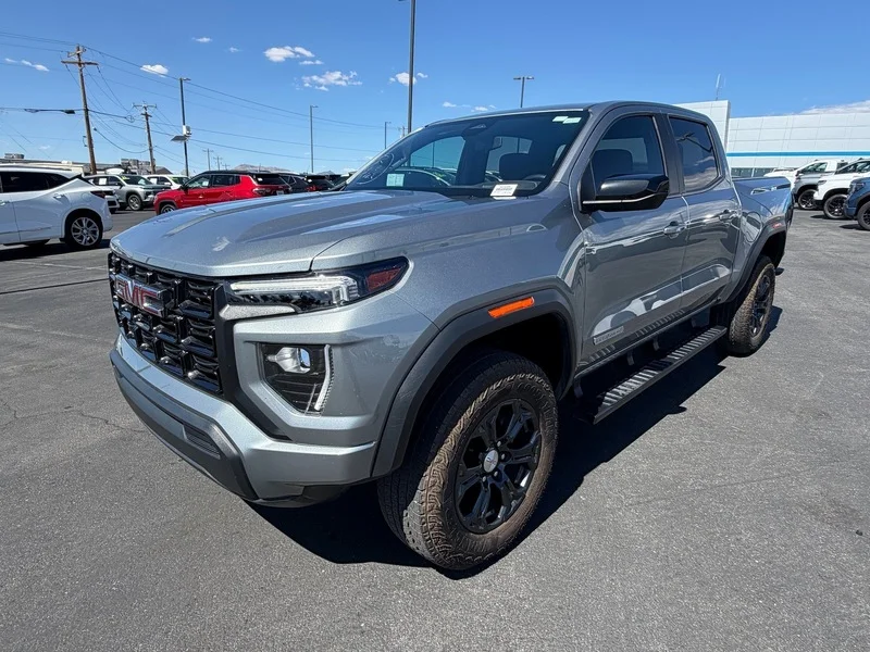 Used 2024 Sterling Metallic GMC Elevation image 7