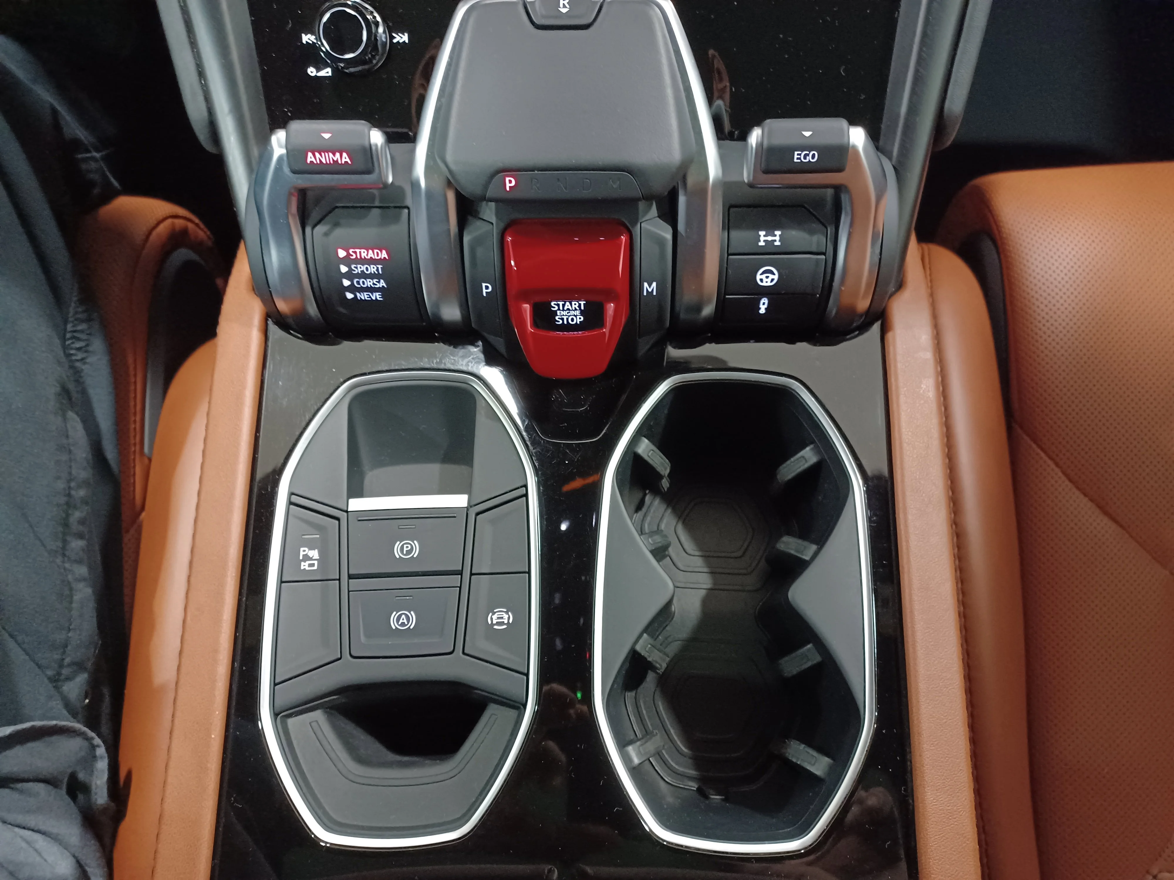 Used 2022 Grigio Telesto Lamborghini *NO LUX TAX!!! | Grigio Telesto | Marrone Eklipsis | Nav | Heads Up Display | Pano Roof image 19