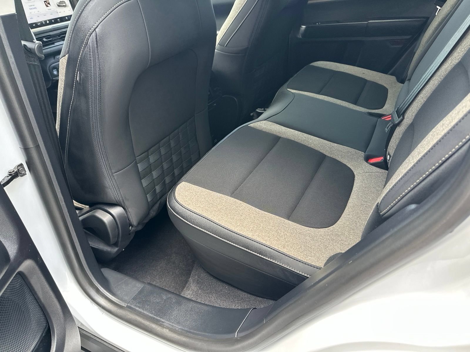 Used 2025 Oxford White Ford Big Bend image 19