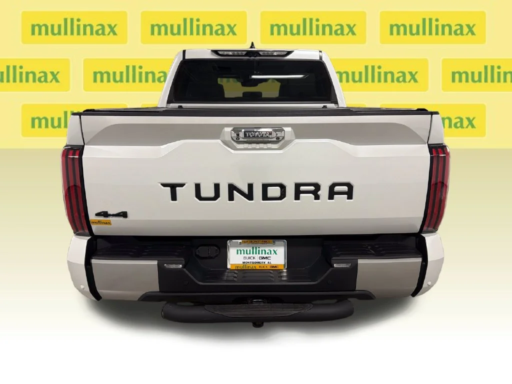 Used 2022 Off-white Toyota Limited image 20