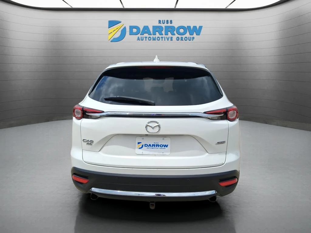 Used 2018 White Mazda Signature image 4