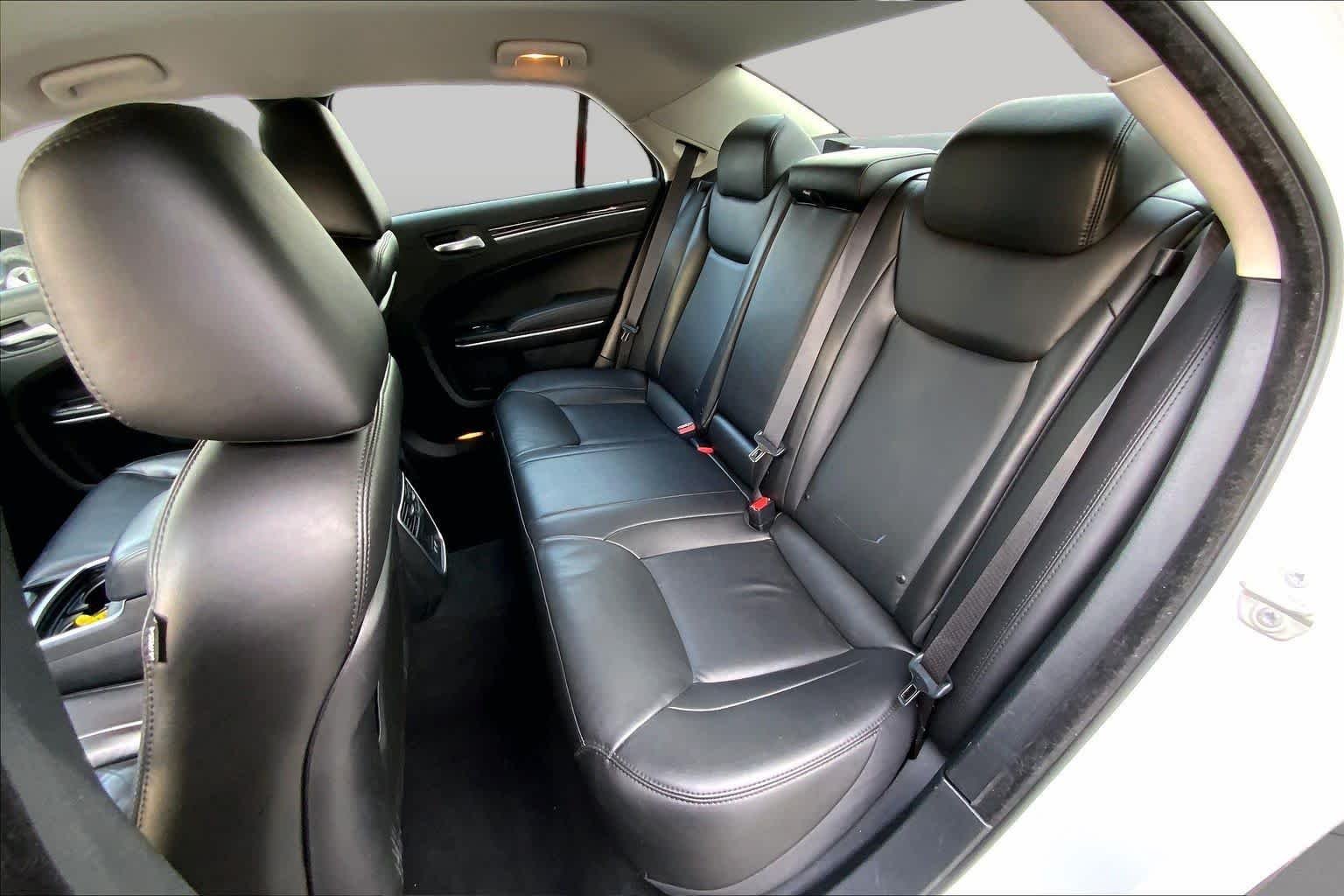 Used 2023 Bright White Clearcoat Chrysler Touring L image 20