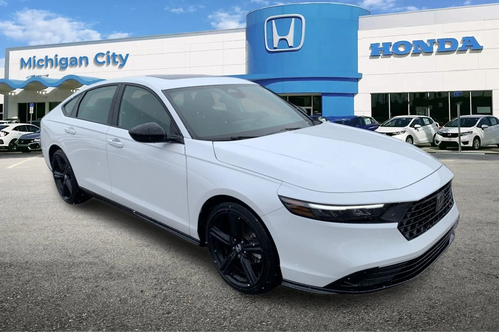 Used 2025  Honda Sport-L image 7