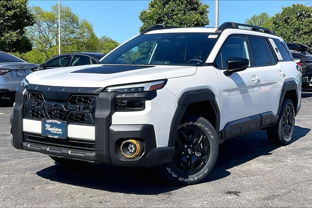 New 2026 CRYSTAL WHITE PEARL Subaru Wilderness image 3