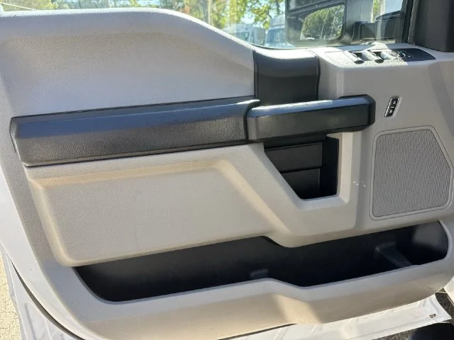 Used 2021 White Ford XL image 20