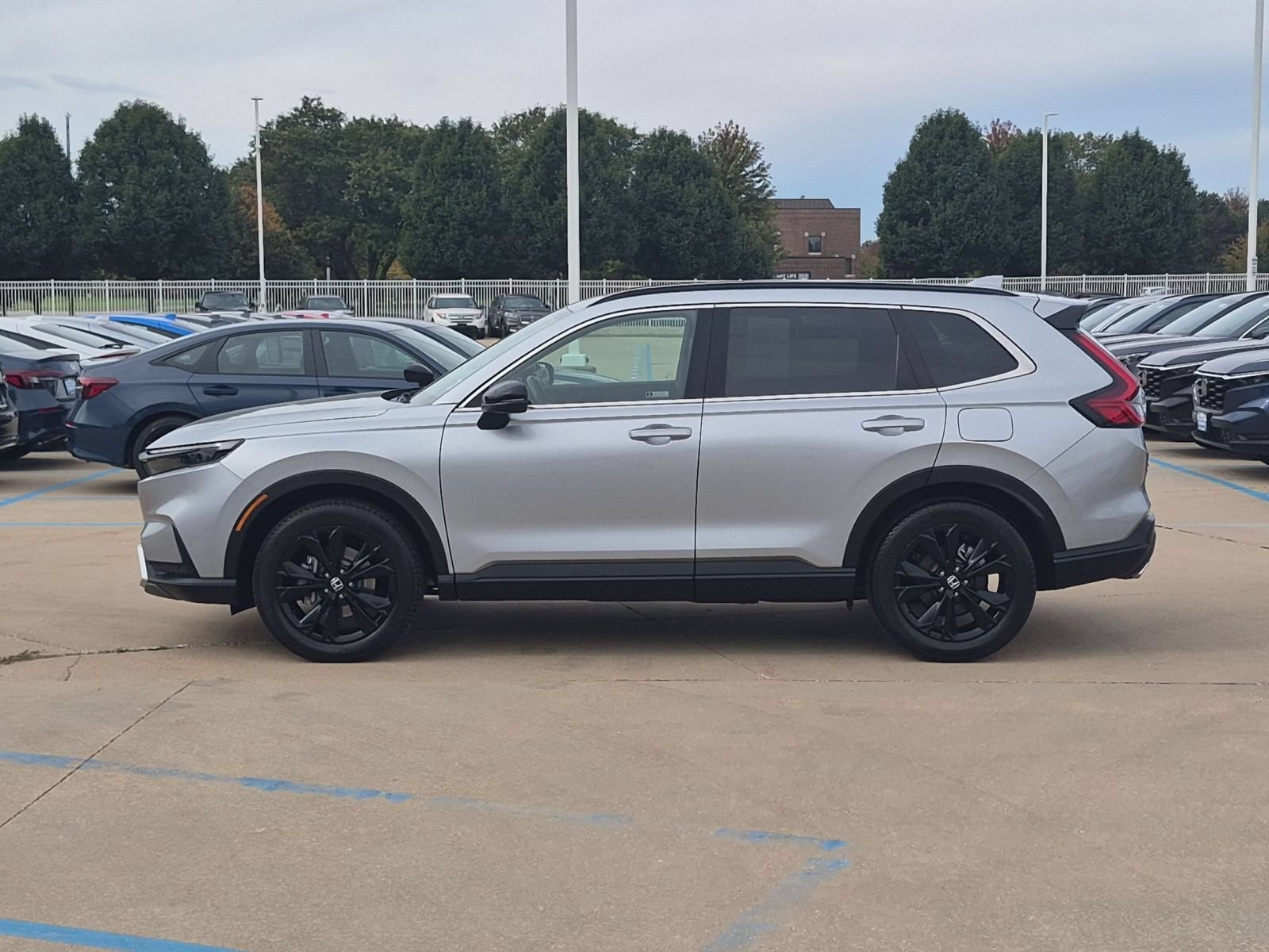 2024 Honda CR-V Sport Touring - Photo 10